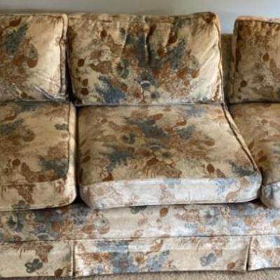 Sale Photo Thumbnail #151: Floral sofa