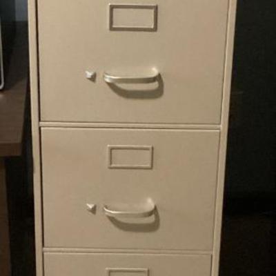 Sale Photo Thumbnail #185: 4 drawer file cabinet
