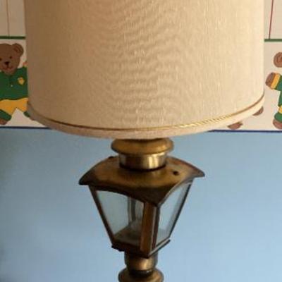Sale Photo Thumbnail #54: Lamp brass base