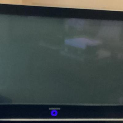 Sale Photo Thumbnail #46: Samsung tv 2
