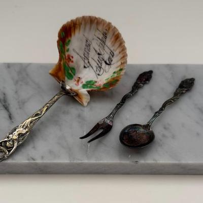 Vintage Seashell Souvenir Spoon & Matching Mini Souvenir Fork/spoon Set