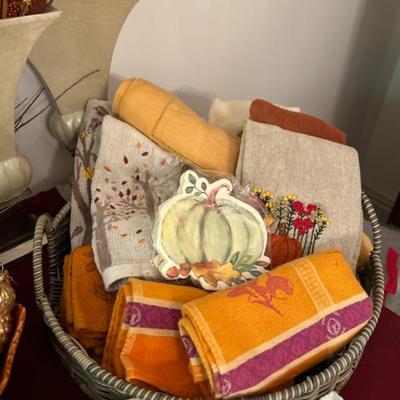 Sale Photo Thumbnail #715