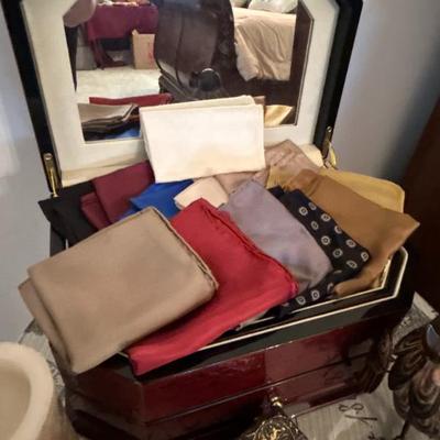 Sale Photo Thumbnail #669