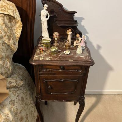 Sale Photo Thumbnail #570