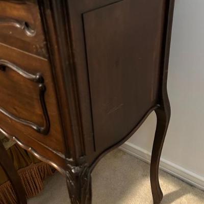 Sale Photo Thumbnail #575