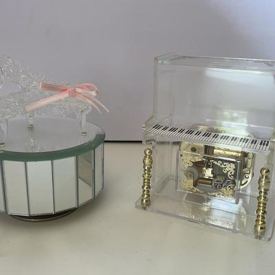 Piano Duo of Music Boxes