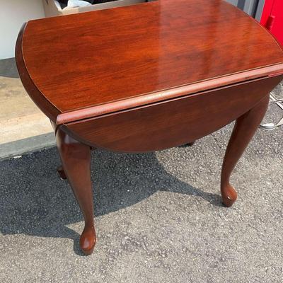 Dark Toned Dropleaf Table