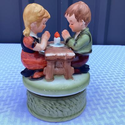 Hummel Music Box Children Praying