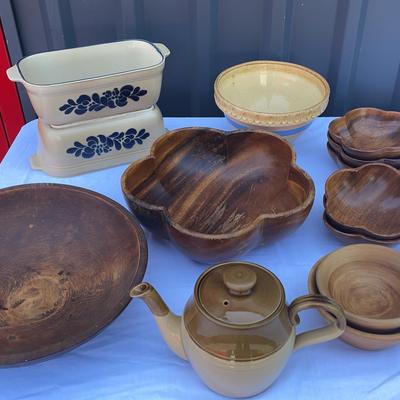 Vintage Styled Kitchen-Ware