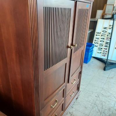 Sale Photo Thumbnail #66