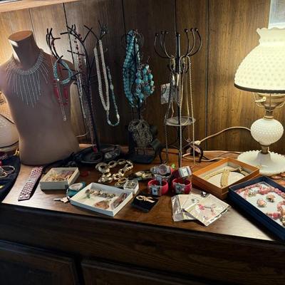 Sale Photo Thumbnail #42