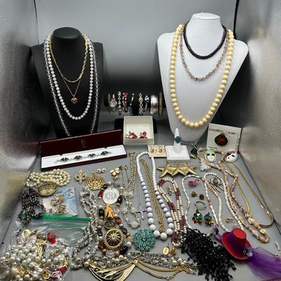 Costume Jewelry 
