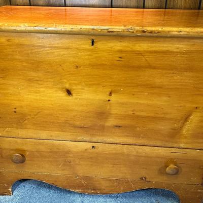 Antique Blanket Chest With Single Drawer 