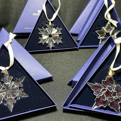 Swarovski Crystal Annual Christmas Ornaments 2018-2019-2020-2021