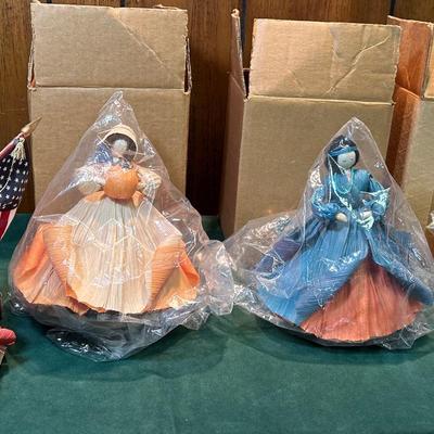 4 Nan’s Collectable Corn husk Dolls 