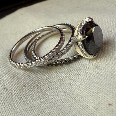 14K White gold w/ Black and White Diamonds 