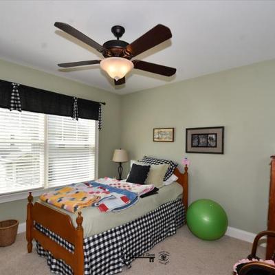 662 bedroom b