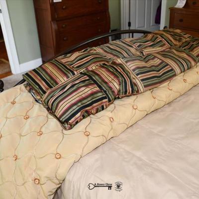 579 bedroom a