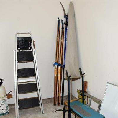 807 garage