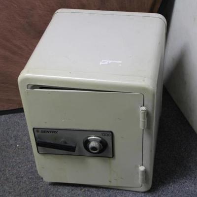 Sale Photo Thumbnail #38