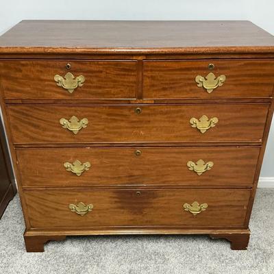 Solid Wood Chest of Drawers 