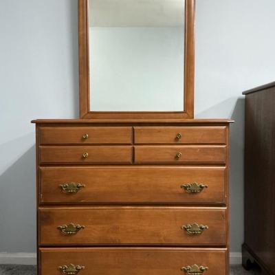 Little Folks Furniture Mirror & Chest of Drawers 