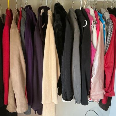 Womens size 8p-14p Wool & More Coats incl. Talbots, Lauren Ralph Lauren &