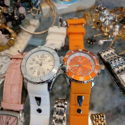 Sale Photo Thumbnail #28