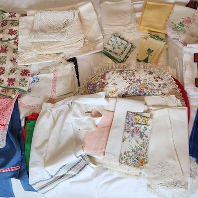Lavish Linens 