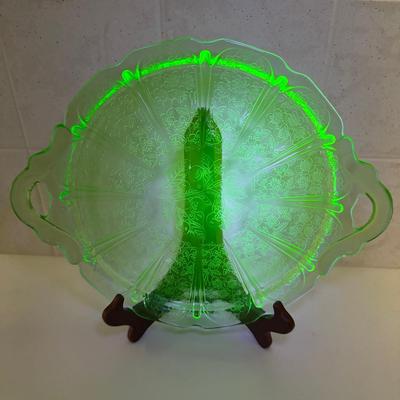 Vintage Uranium Glass Jeannette Tray