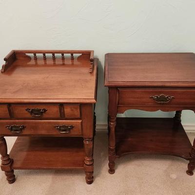 2 Wooden Nightstands 