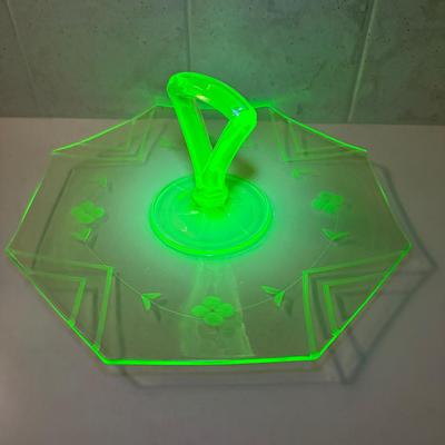 Vintage Etched Uranium Glass Serving Tray