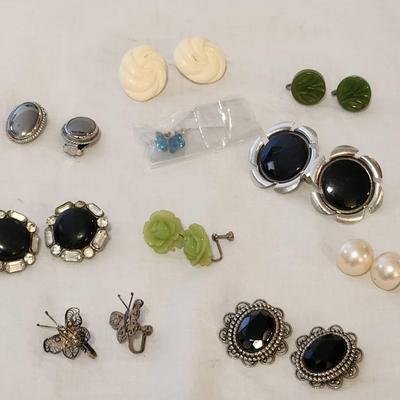 Earrings In A Flash
