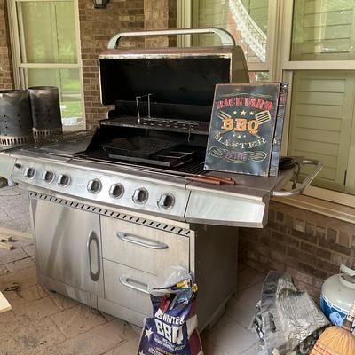 Charmglow Stainless Steel Gas Grill with Accessories