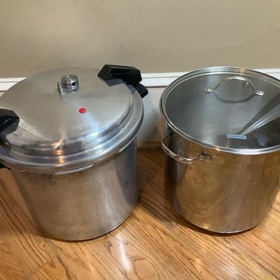 Pressure Cooker And Stock Pot Set