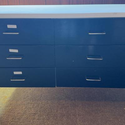 Mid-Late Century White & Black Dresser w/Pin Legs 