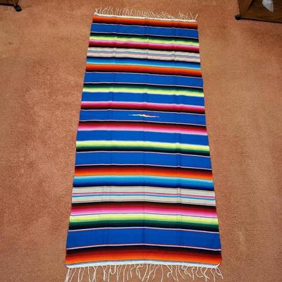 122 vibrantcoloredmexicanserapeblanket
