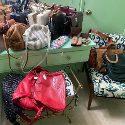 Sale Photo Thumbnail #165
