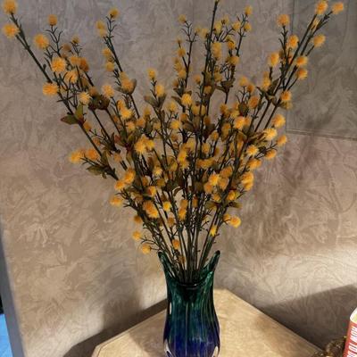 Art glass arrangement