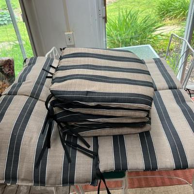 Sale Photo Thumbnail #881