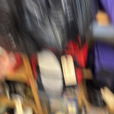 Sale Photo Thumbnail #522