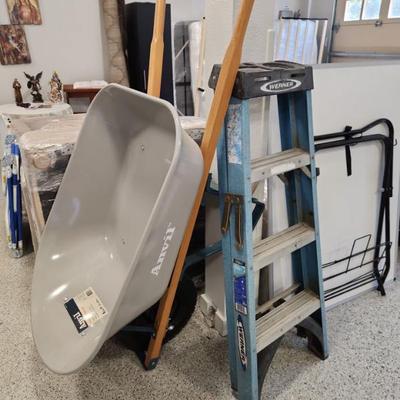 Brand new Anvil wheelbarrow & ladder 