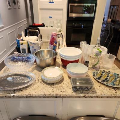 Party serving supplies