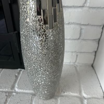 Decorative vases