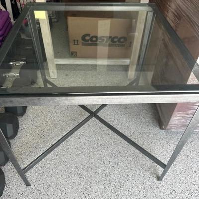 Glass table 
