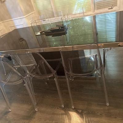 Dining table set
