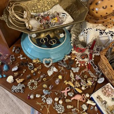 Sale Photo Thumbnail #86