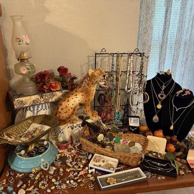 Sale Photo Thumbnail #90