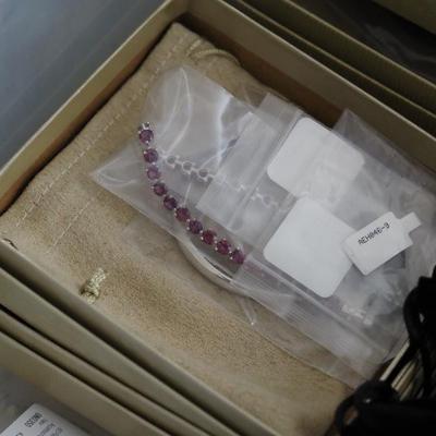 Sale Photo Thumbnail #112