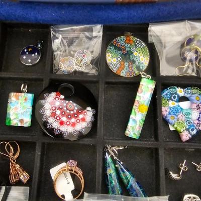 Sale Photo Thumbnail #465